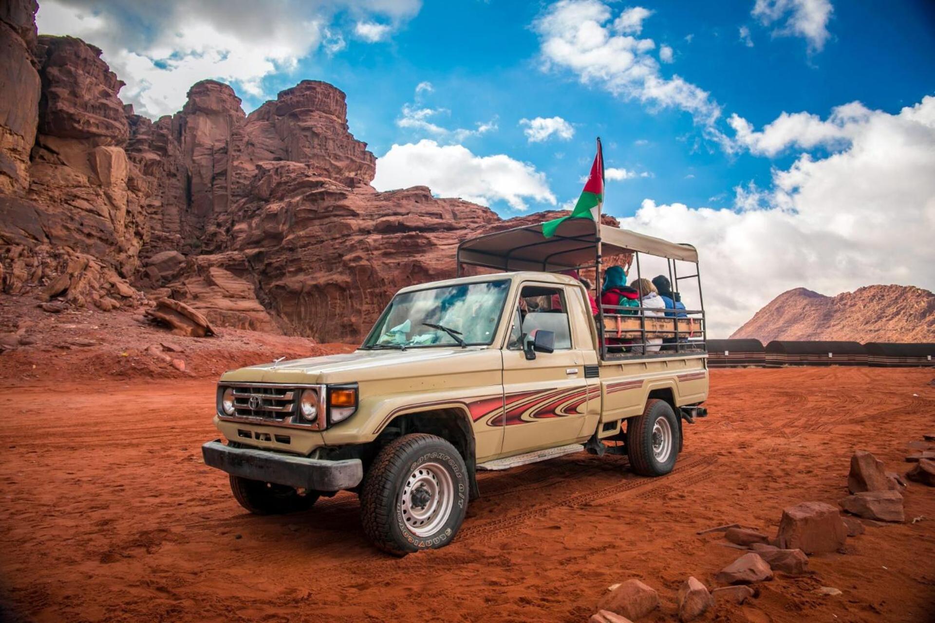 Wadi Rum Mundo Camp العقبة المظهر الخارجي الصورة